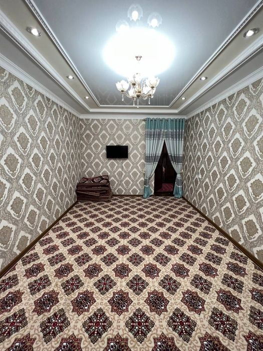 Дехкон бозор янда 2 хонали ЛЮКС квартира ИЖАРАГА