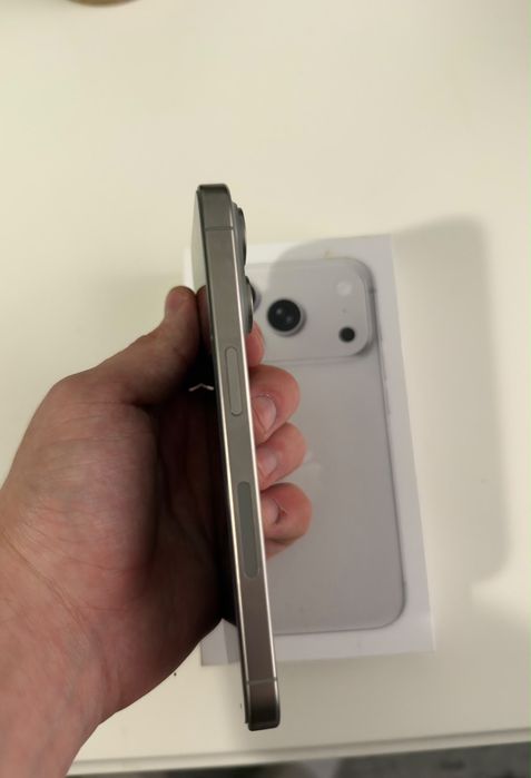 Iphone 15 Pro, Natural Titanium, 128 gb, neverlocked