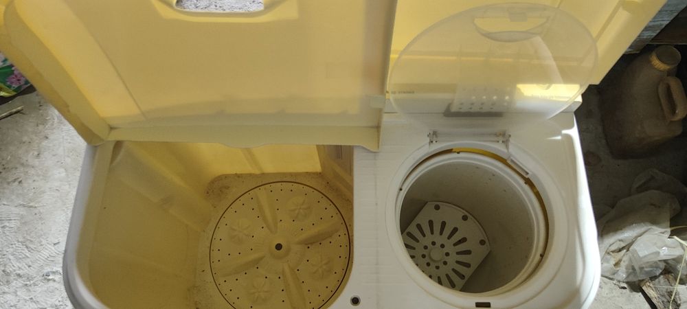 Продам стиральную машину