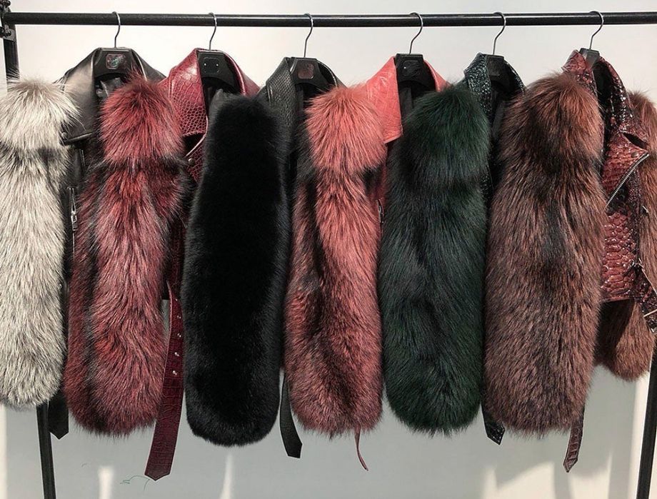 BLĂNURI NATURALE - Haina din blana naturala de vulpe