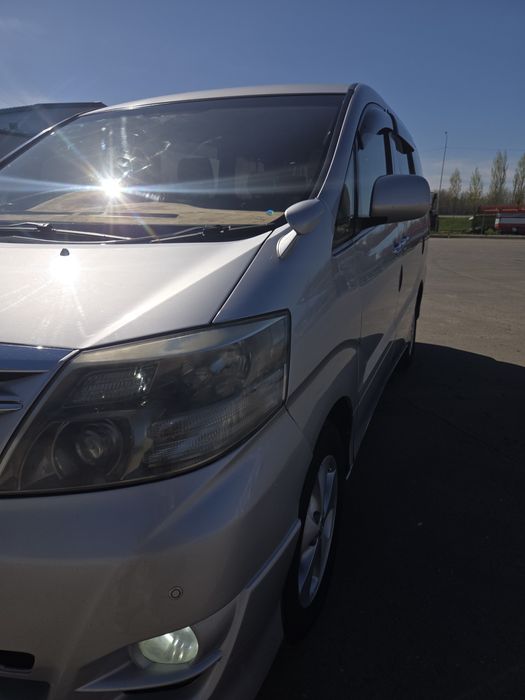 Продам тойота альфард 3 литр