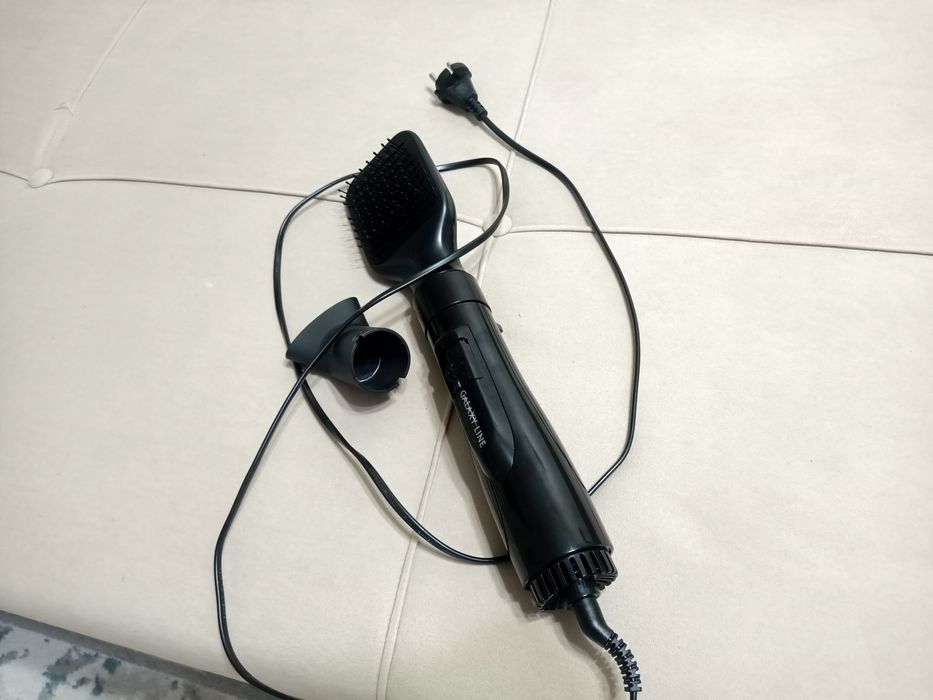 Продаю фен для волос