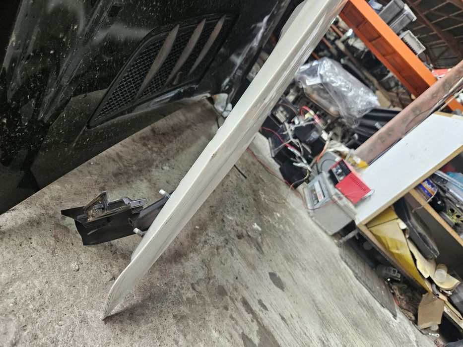 Преден капак за Infiniti QX70