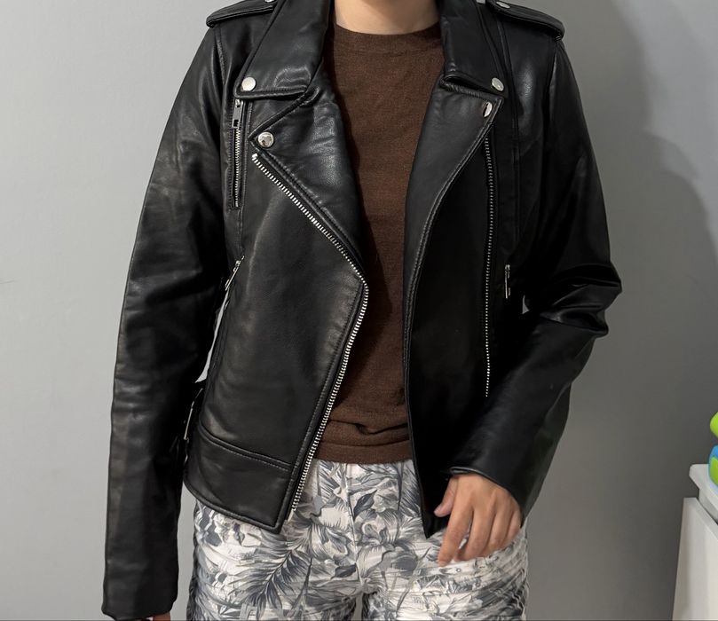 Женская вержная одежда