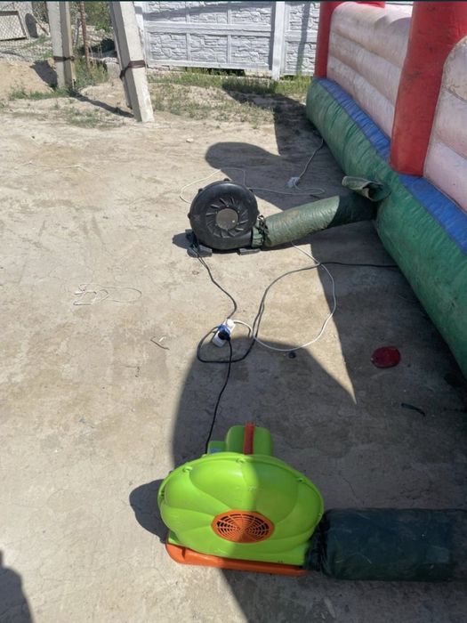 Насос для батута