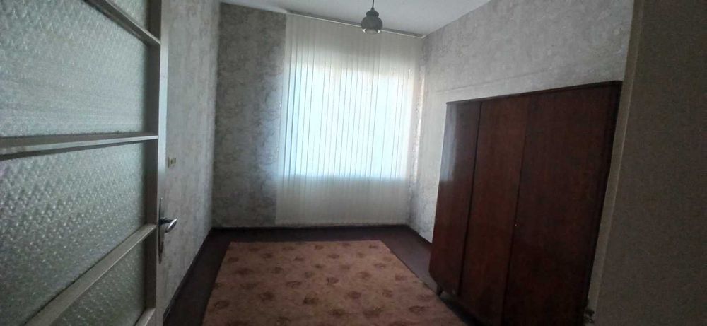 Дава се под наем Четиристаен апартамент в София, Банишора - 120 кв.м за 715 € - Снимка #3