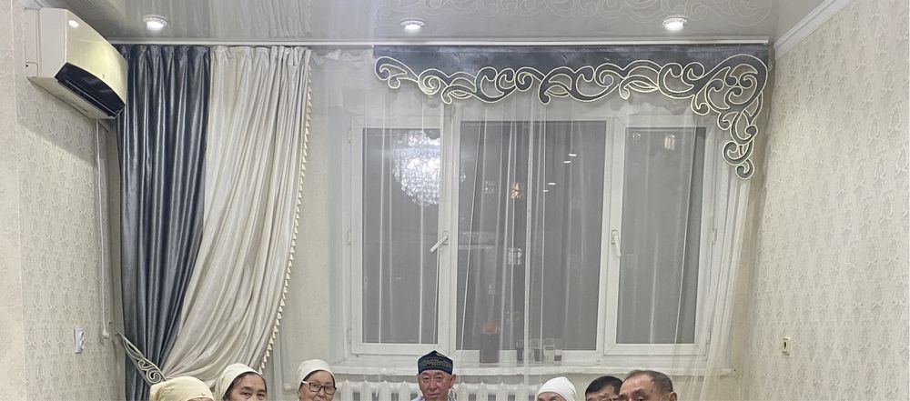 Продам шторы с ламбригеном за 10 тыс