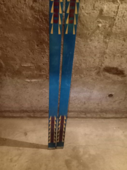 Ски от соца много добре запазени