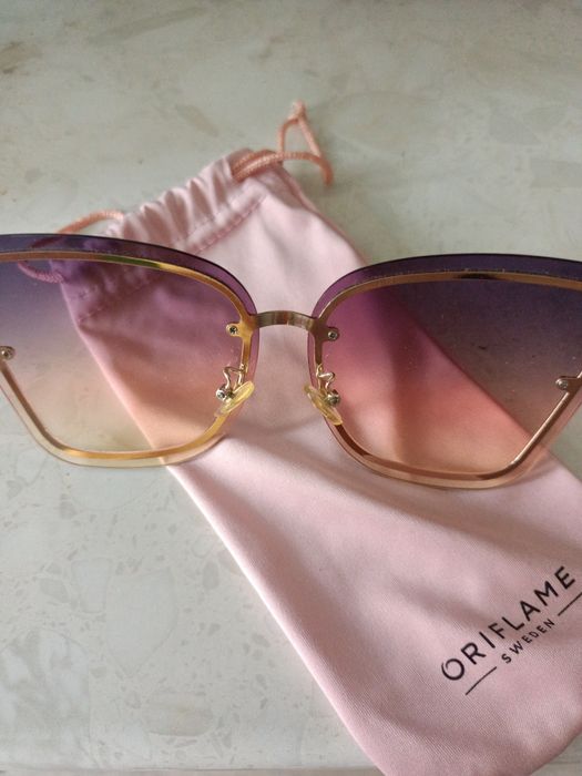 Продам солнцезащитные очки