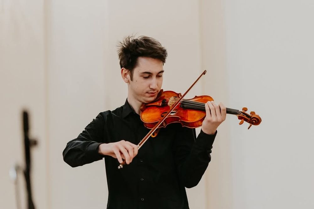 Lecții de vioară/muzică în Cluj/Florești