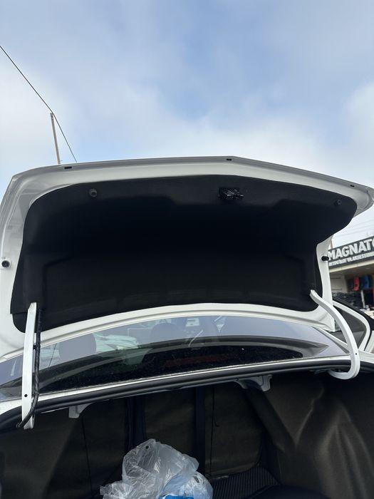 Cobalt bagaj Obshivka