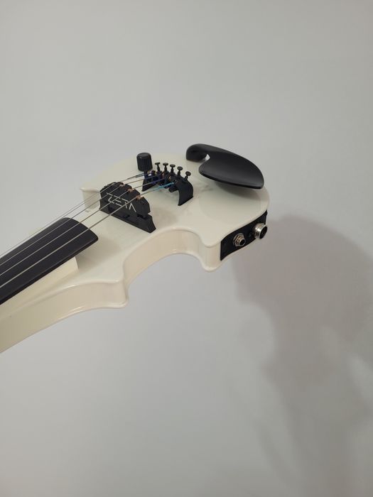 Vioara Zeta 5 corzi placa originala