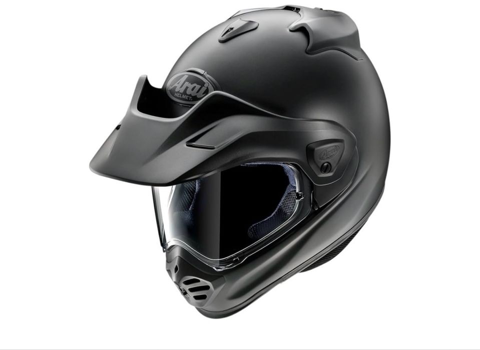 Чисто нова Arai Tour-X5 Black Frost XL премиум каска за мотор