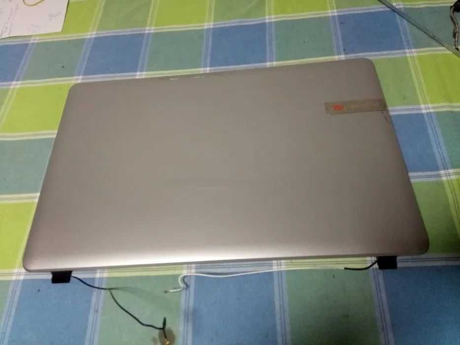 Elemente Acer Aspire E1-771G E1-731 TravelMate P273