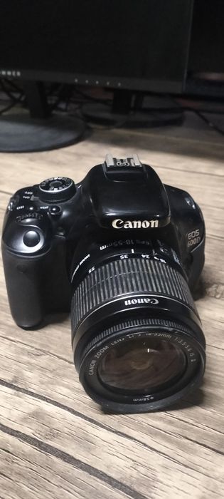 Canon EOS 600D + 18-55mm Holati zor