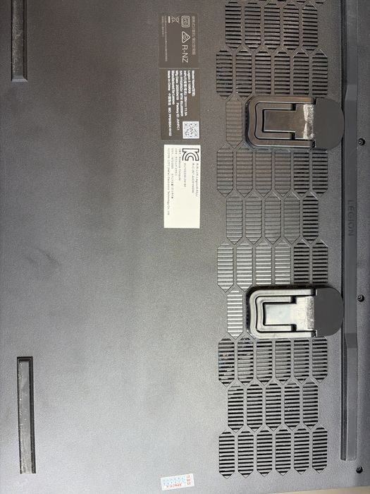 Lenovo legion5 15irx9