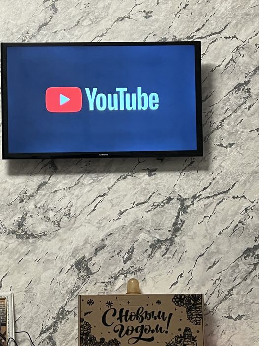 Продам телевизор