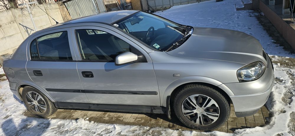 Opel astra  G-CC 1.7 DTI