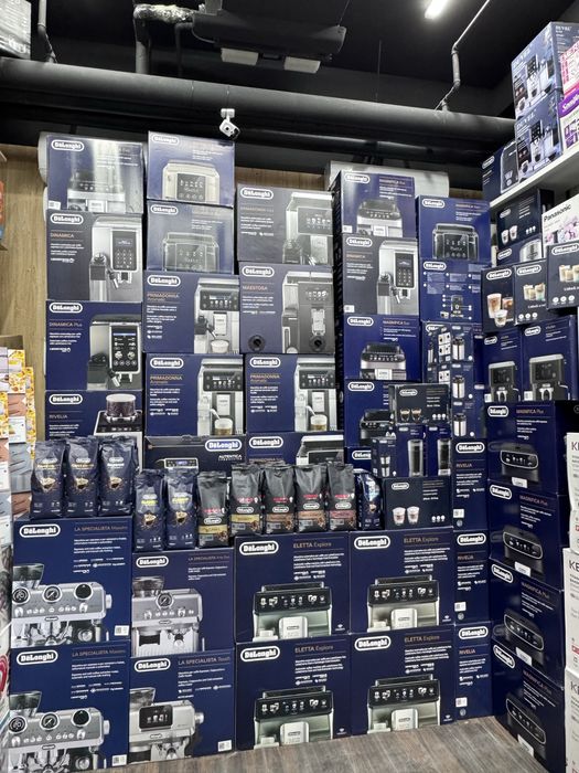 Кофеварка кофемашина Delonghi 3 года гарантии есть