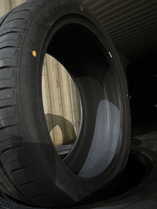 Нови Летни Гуми Arivo Ultra Arz4 295/35R21 107W XL Нов Dot