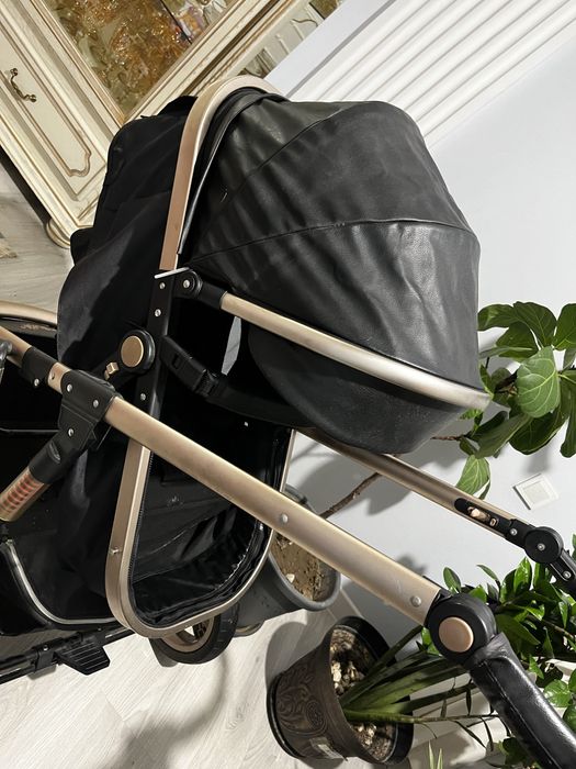 Коляска детская очень качественная