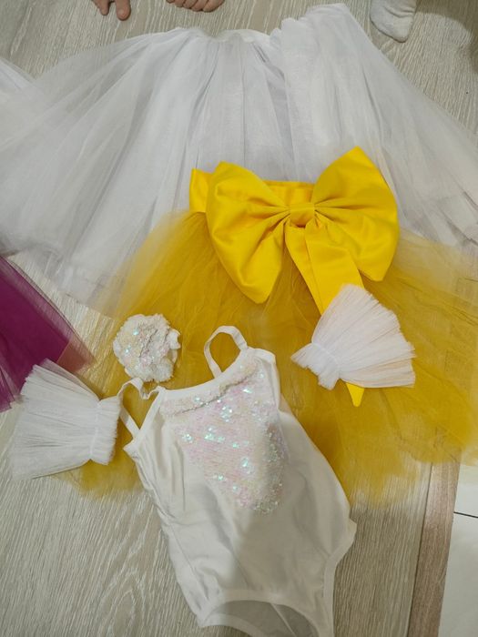 Продам нарядный набор для девочек 120-130р