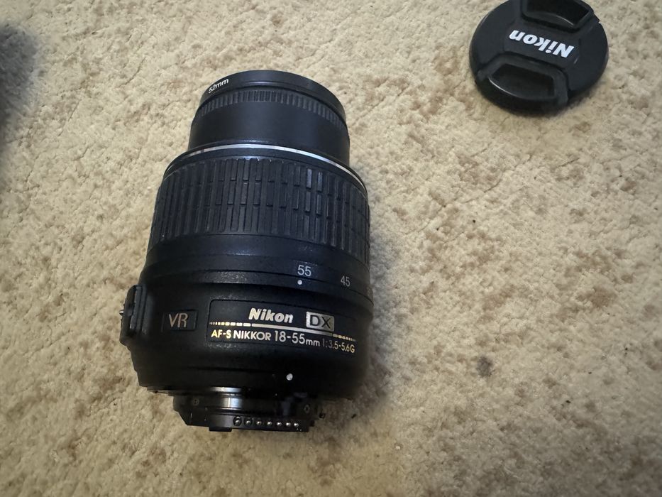 Объектив на Nikon 18-55
