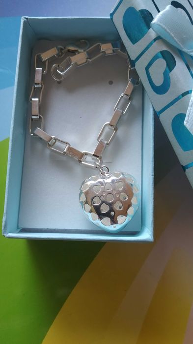 Елегантна, прекрасна сребърна гривна за дама. Различни модели, избор.