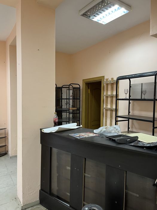 Продава се Магазин в Бургас, Център - 59 кв.м за 1017 €/кв.м - Снимка #3