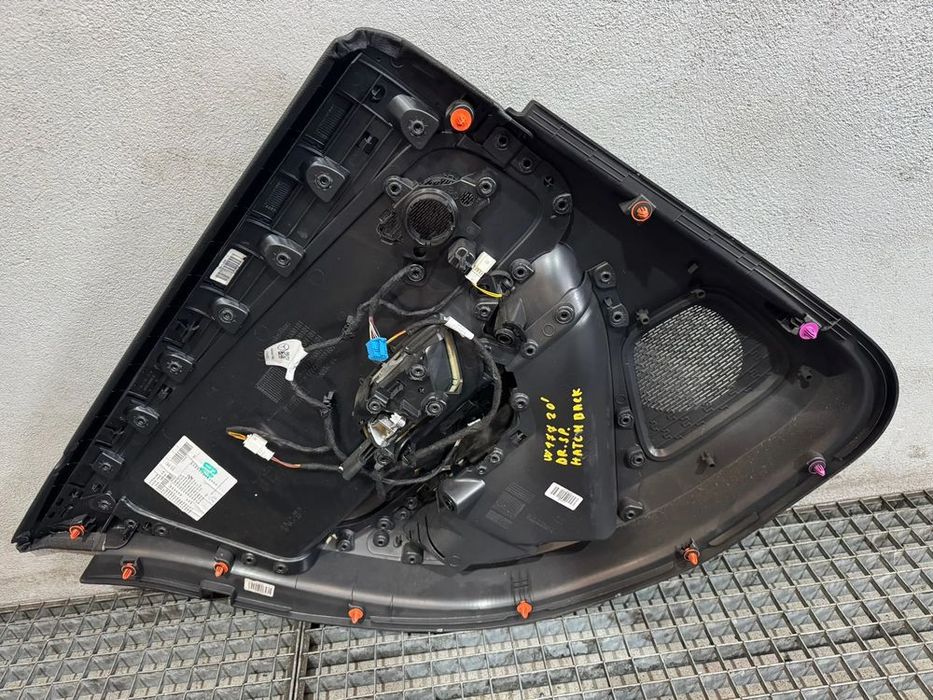 Fata tapiterie usa dreapta spate mercedes a class w177 a1777303600