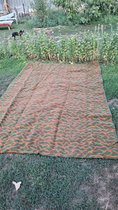 Кілем сатылады (Палас)