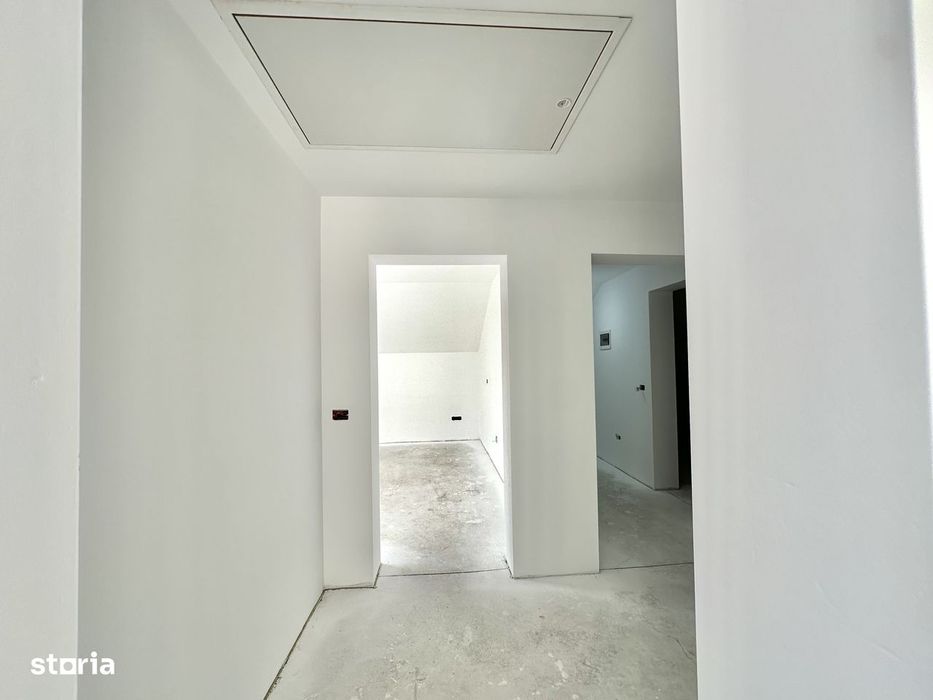 Casă individuală de vanzare  cu garaj și curte proprie – Hălchiu