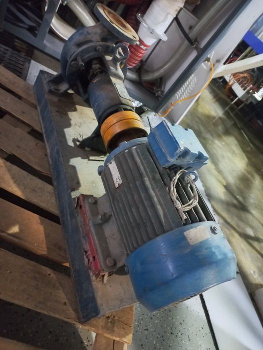 Центробежный насос