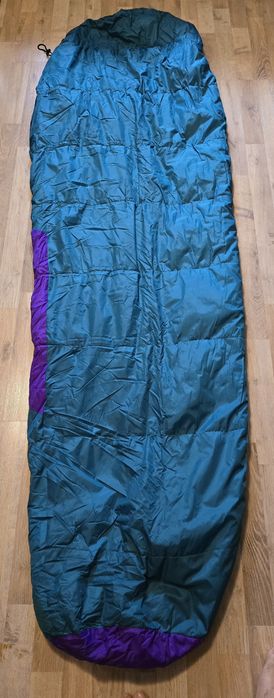 Sac de dormit Kapella – 210 cm, camping/drumeții, stare bună   Preț: 150 lei (negociabil)