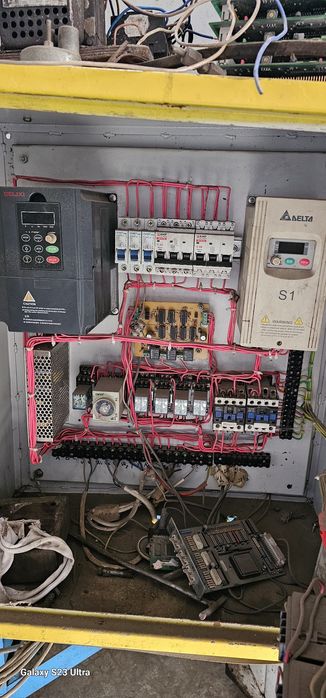 Дозатор. Салидол ва литол куйилган.