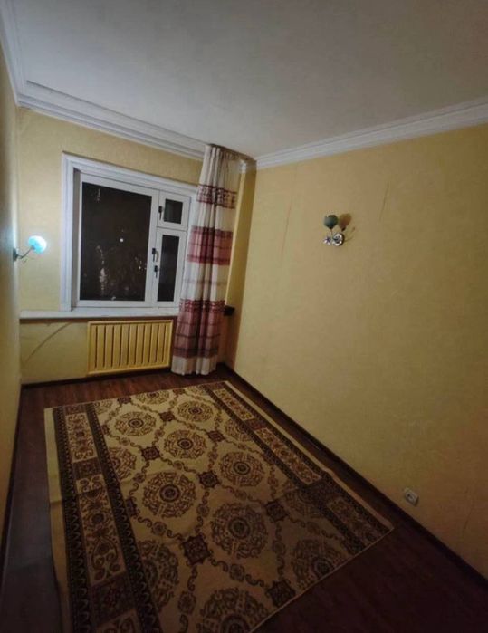 Квартира на Дархан-Загс 3/4/4 общ пл 72м /77 серия