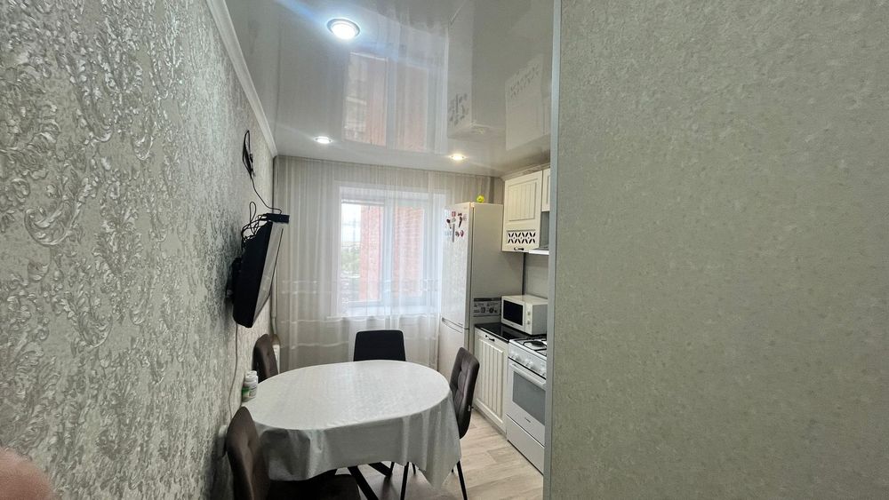 Продается 3-комн (4-4, 11 эт)