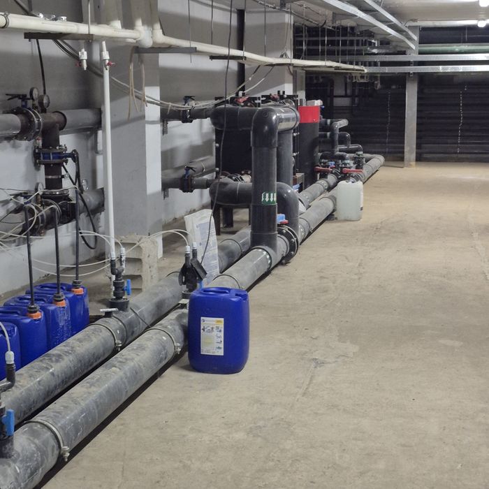 Бассейны пруд для рыбы Гидроизоляция Ёмкости