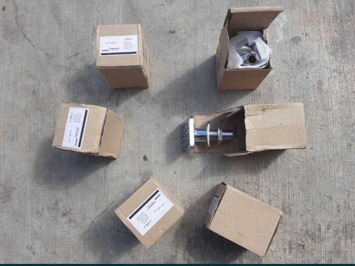 Rubineți pentru calorifere și duze de duș.