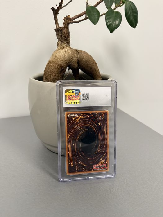 YuGiOh карта - Relinquished - CGC /Ultra Rare
