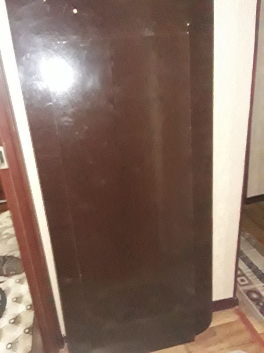 Продается стол 1м80смх0,70м