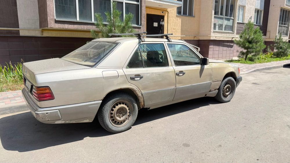 Продам машину Mercedes