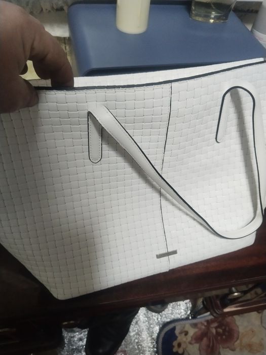 Прода женскую сумку