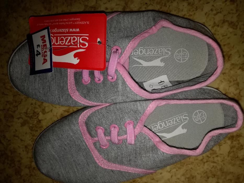 гуменки за момиче 5 лв.