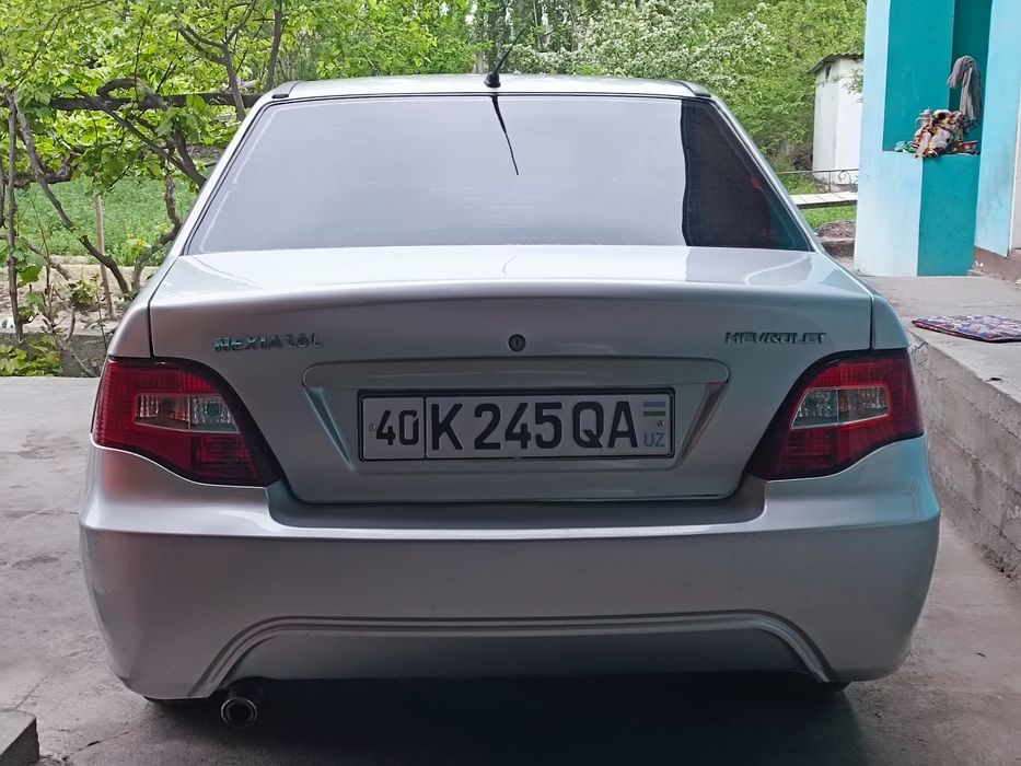 Nexia 2 2014 sotiladi