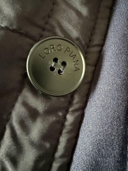 Loro piana безрукавка