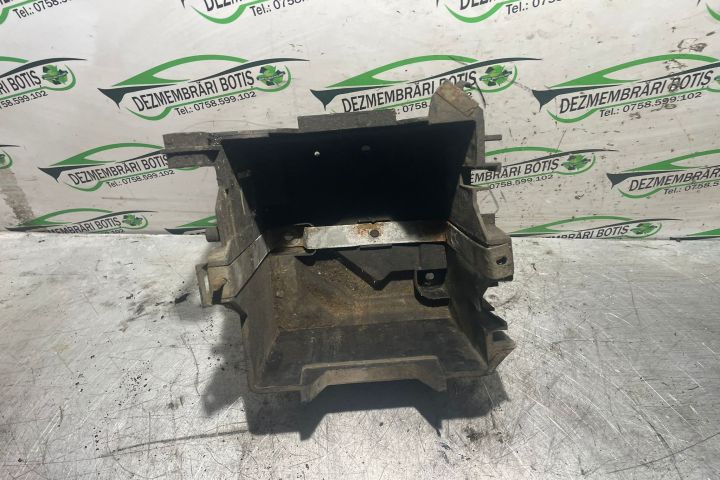 Carcasa baterie Ford Fiesta a 5-a generatie