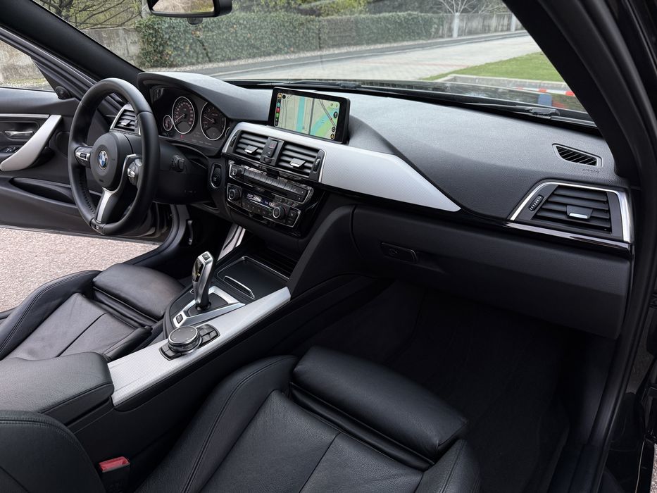 Bmw Seria 3 / 330e / M-paket / 252 CP