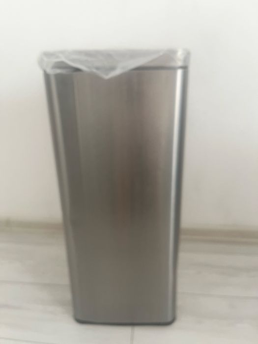 Урна с пепельницой (бракованная)