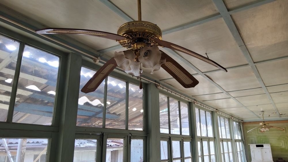 Светильник и вентелятор 2-1  "Majestic"